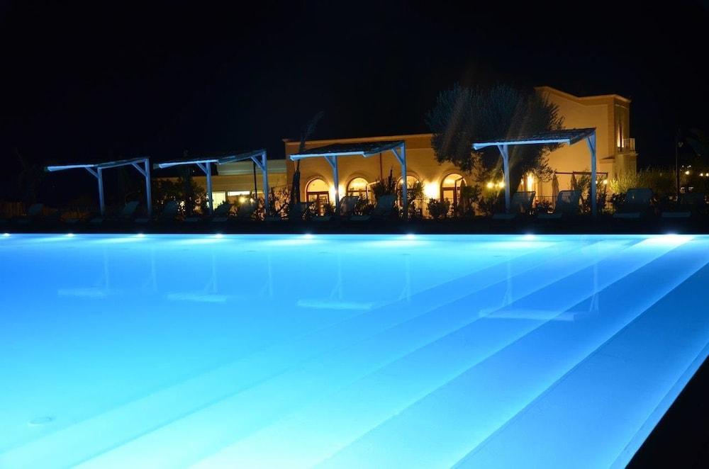 Casale del Murgese Country Resort Savelletri Esterno foto