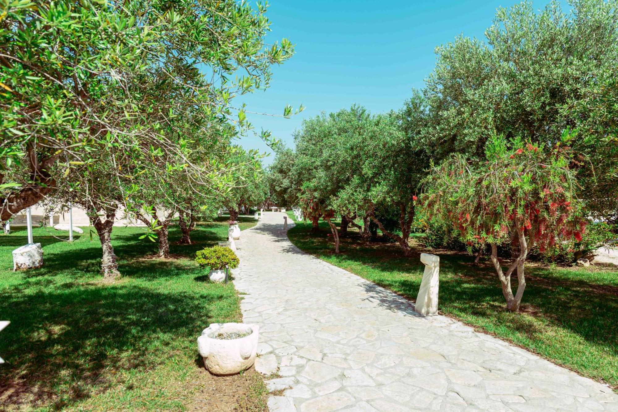 Casale del Murgese Country Resort Savelletri Esterno foto